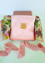 Signature Queen Bee Satin Pillowcase Gift Box